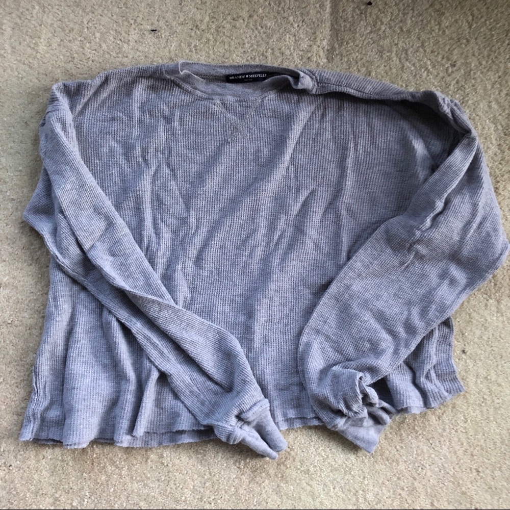 BRANDY MELVILLE LONG SLEEVE
